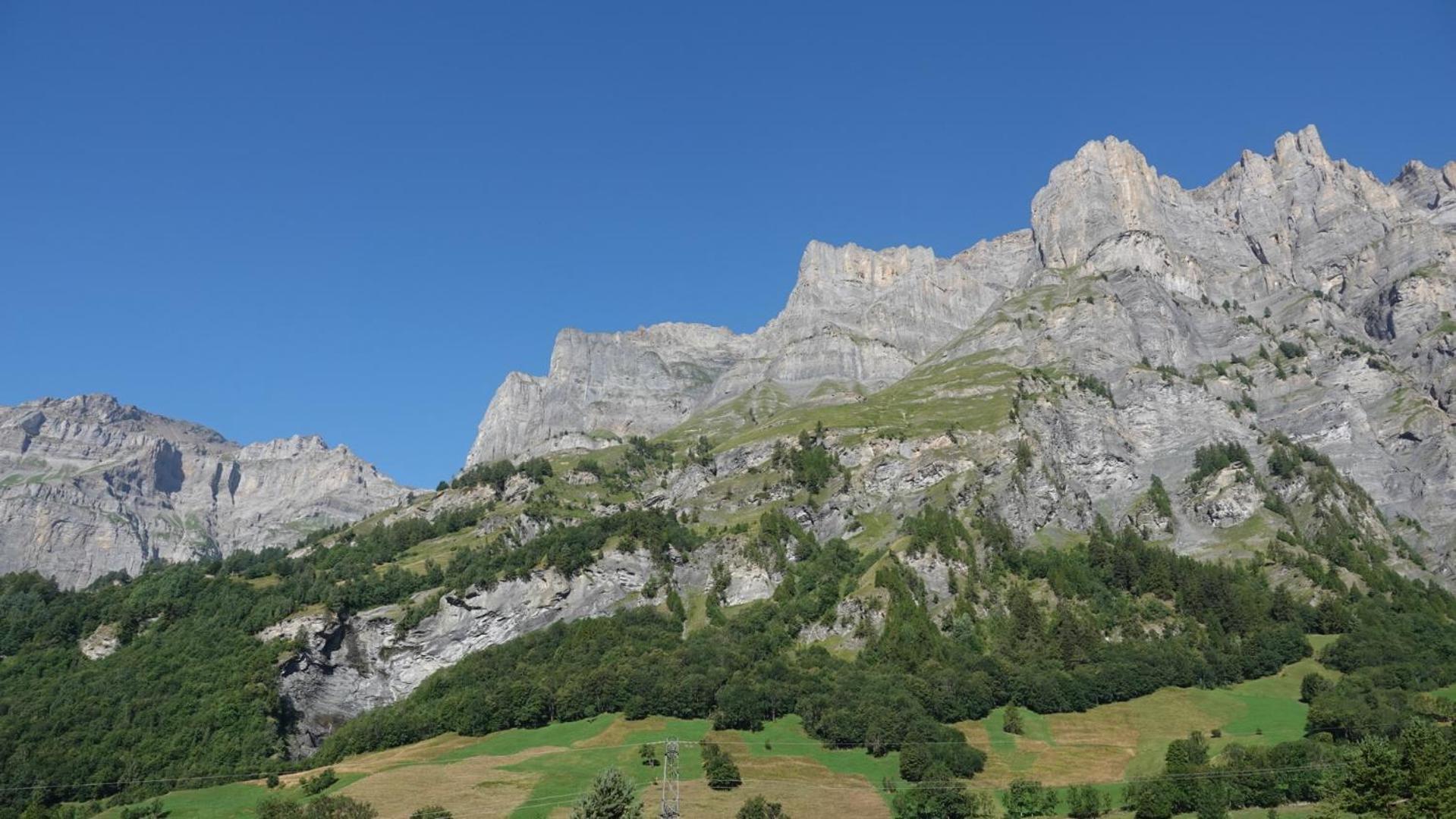 Ferienwohnung Valere B - It'S Magic Gmbh Leukerbad Bagian luar foto
